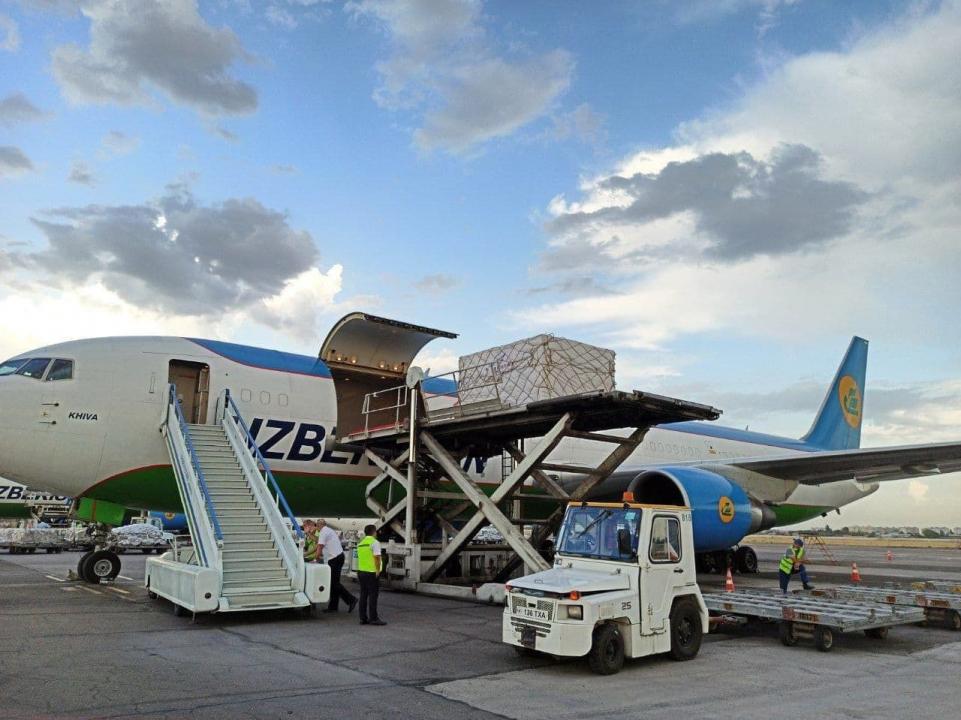 В Узбекистан доставлена новая партия вакцины ZF-UZ-VAC2001