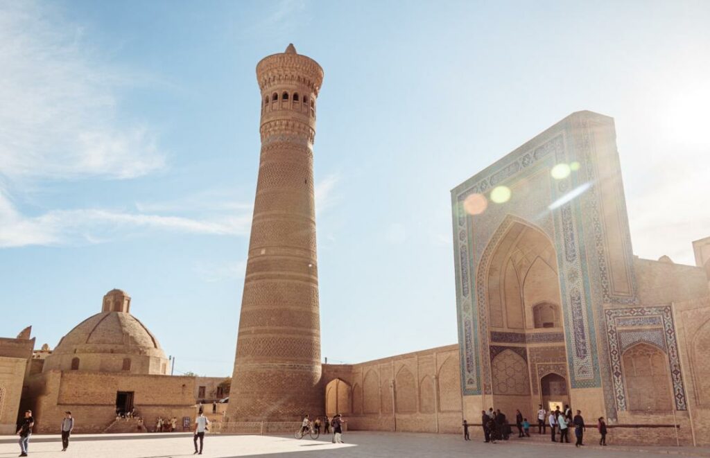 Утверждены дополнительные меры поддержки туризма и общепита