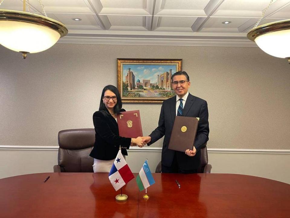 Узбекистан установил дипотношения с Панамой