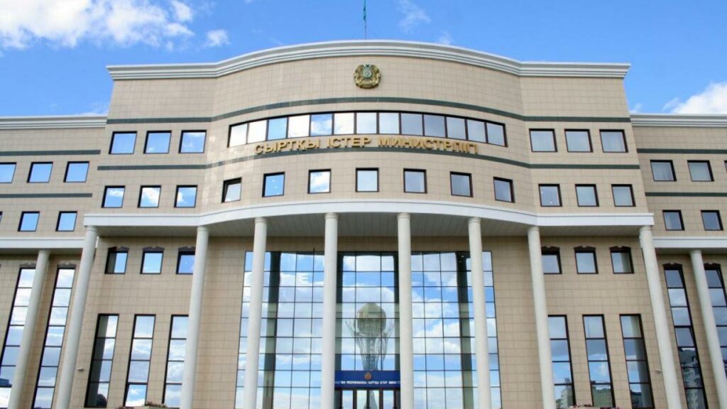 МИД Казахстана заявил об отсутствии преследований мирных протестующих