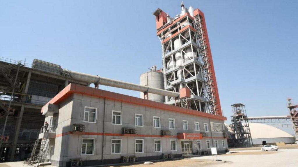 «Ахангаранцемент» продан