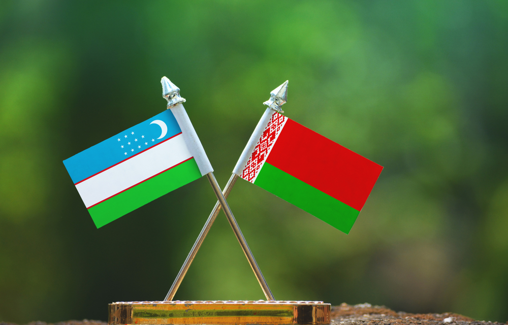 Узбекистан начал экспортировать легковые автомобили в Беларусь