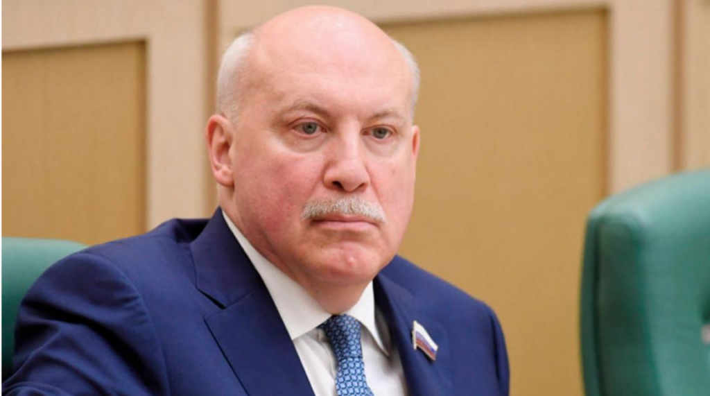 РФ считает задержание россиян в Беларуси провокацией третьей страны