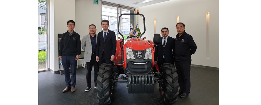 Южнокорейцы планируют производить сельхозтехнику в Фергане