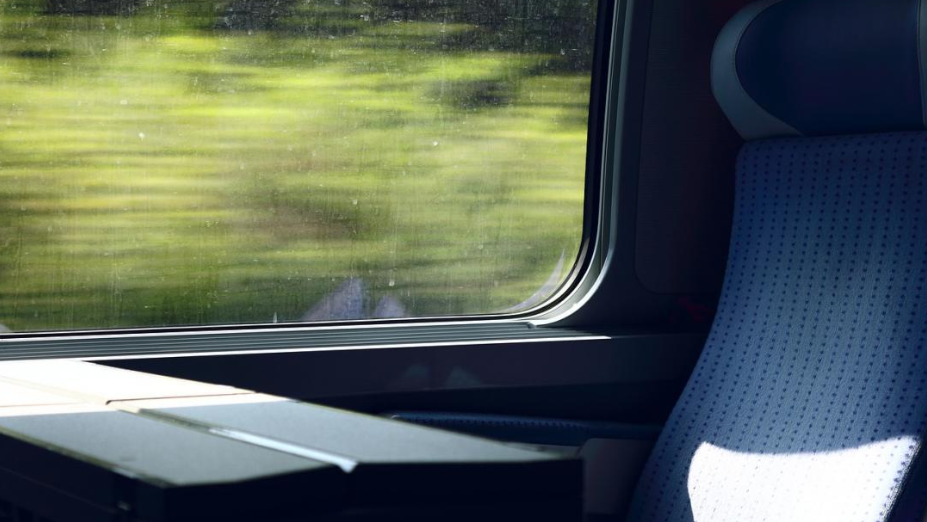 Высокоскоростную железную дорогу построят из Туркестана в Ташкент