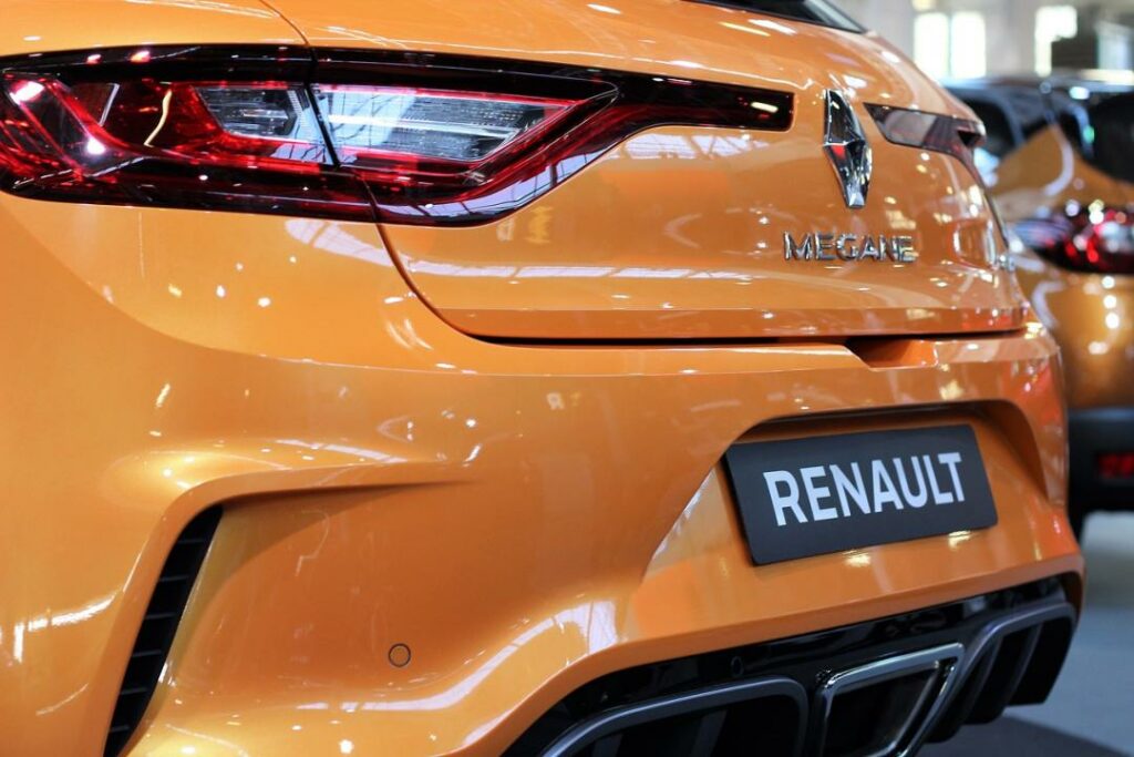 В Джизаке построят автомобильный завод Renault-AvtoVAZ