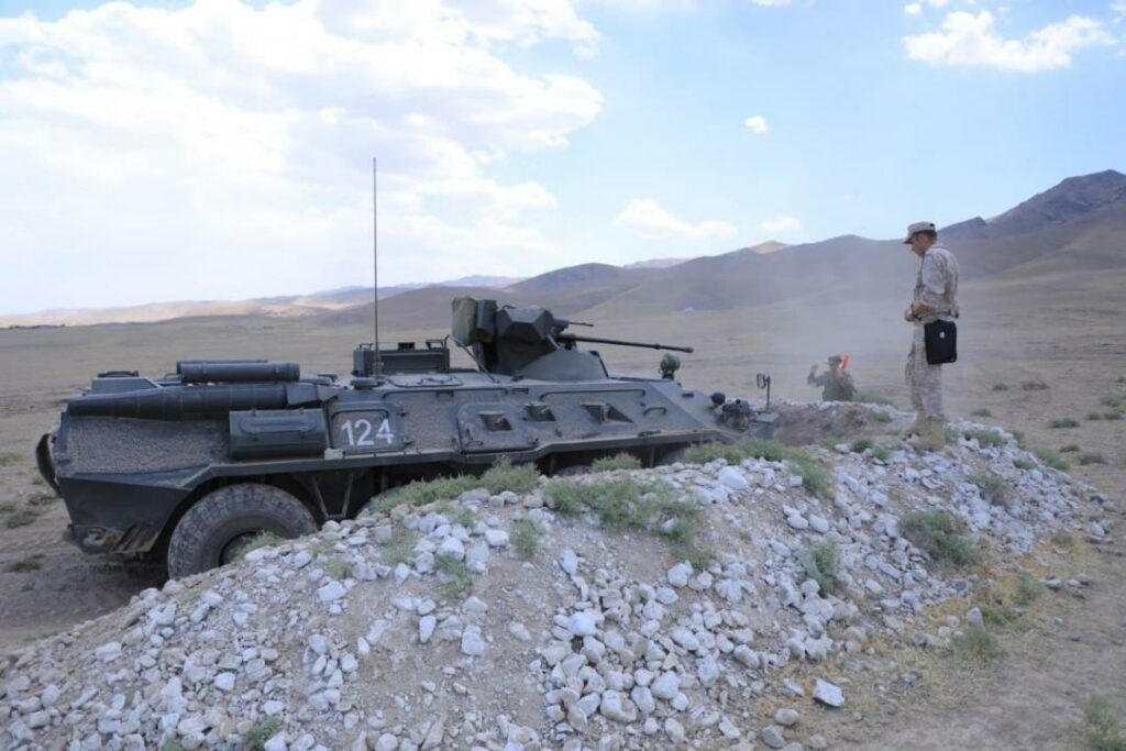 Российские инструкторы начали обучение военнослужащих Узбекистана