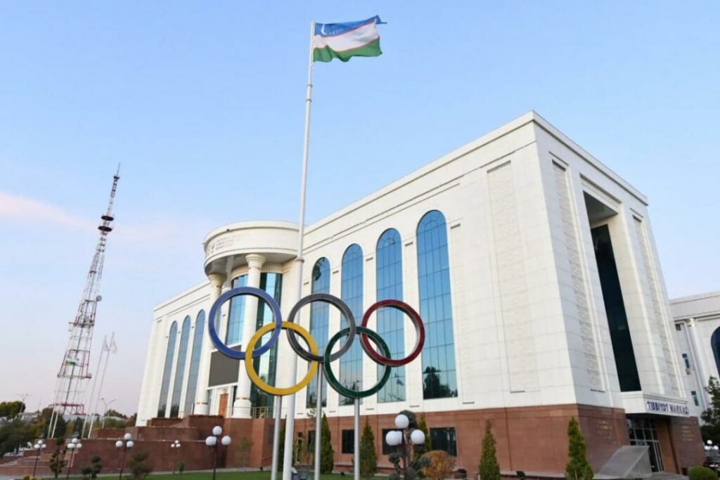 Узбекистан поменял знаменосцев на Олимпиаде