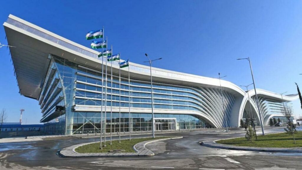 Аэропорт Самарканда начнет обслуживать международные рейсы с 1 апреля