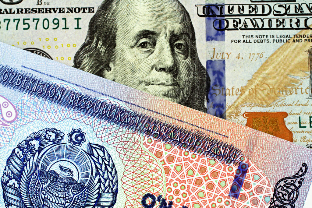 На что повлияло изменение основной ставки в Узбекистане