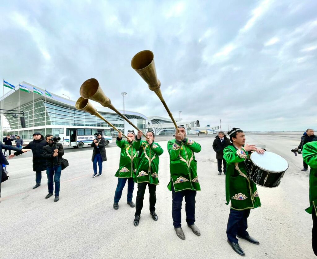 В Самарканде открыли новый терминал аэропорта