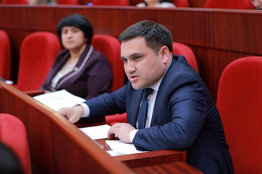 Во втором чтении принят законопроект о госдолге