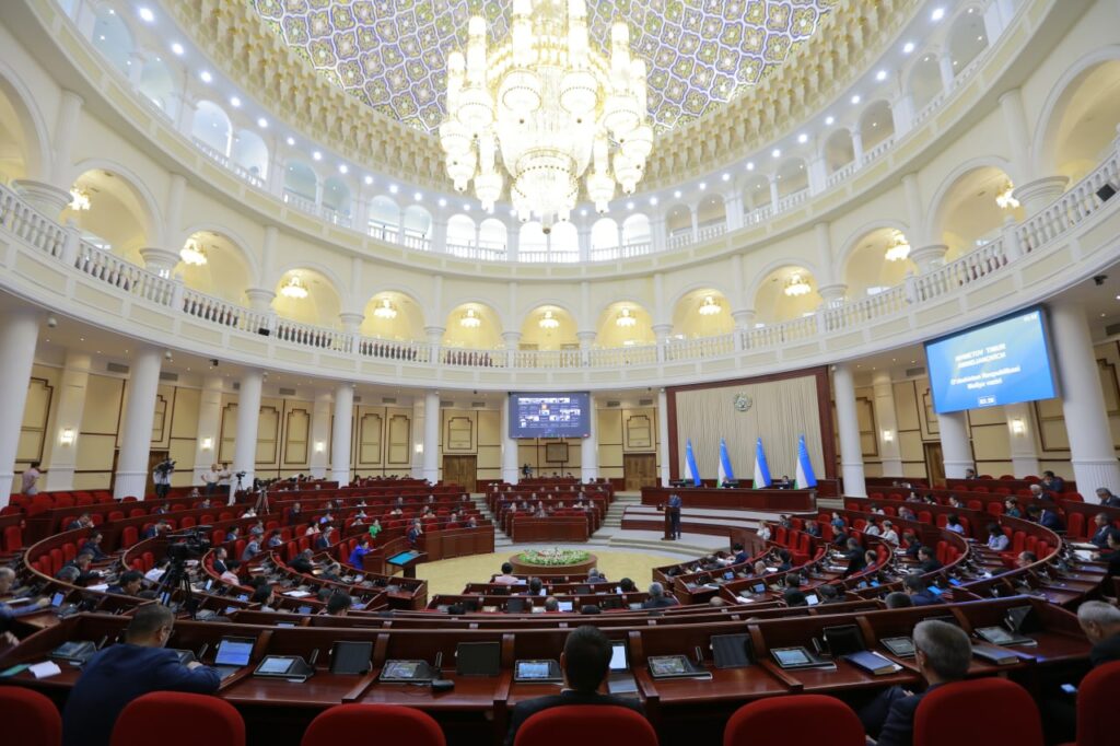 Дефицит консолидированного бюджета в первом полугодии составил 3,7% ВВП 