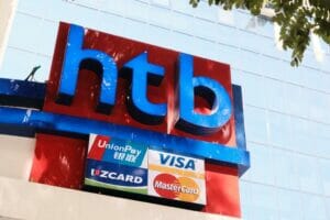 Hi-Tech Bank судится с ЦБ из-за отзыва лицензии