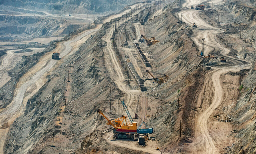 АГМК закупил полсотни конвейеров для выработки медной руды