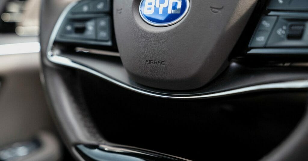 Узбекистан начнет производство электромобилей