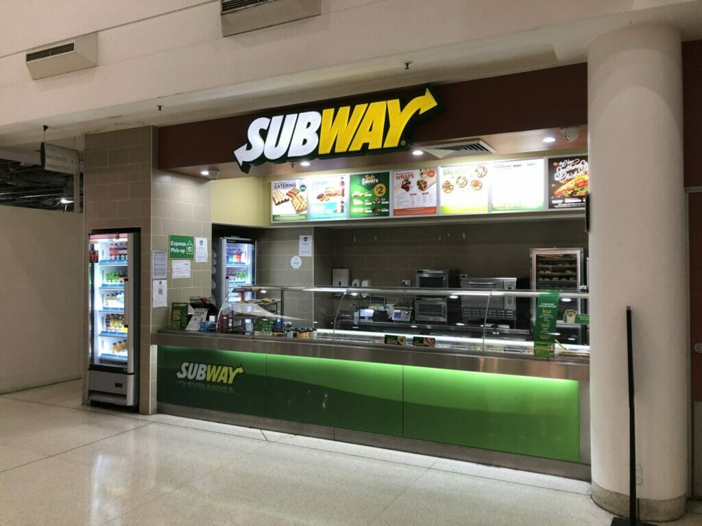 Subway хочет продать бизнес