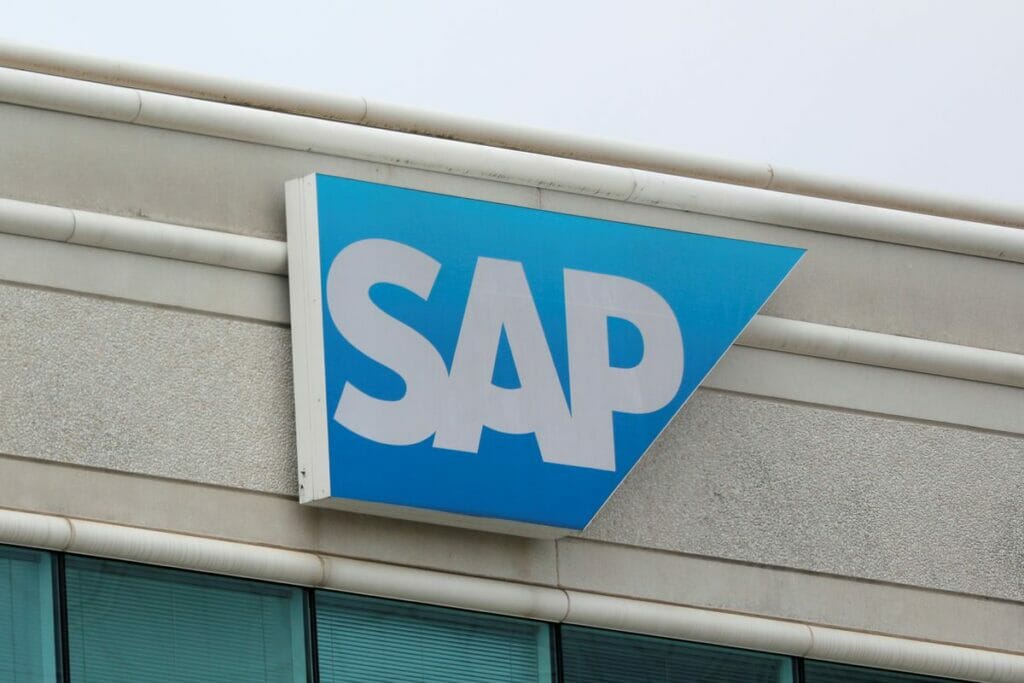 SAP тоже уволит несколько тысяч сотрудников
