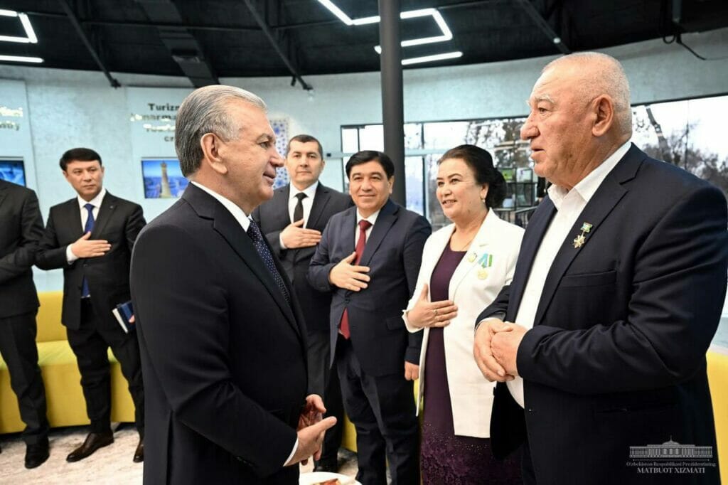 Мирзиёев: Пусть кластеры богатеют вместе с народом