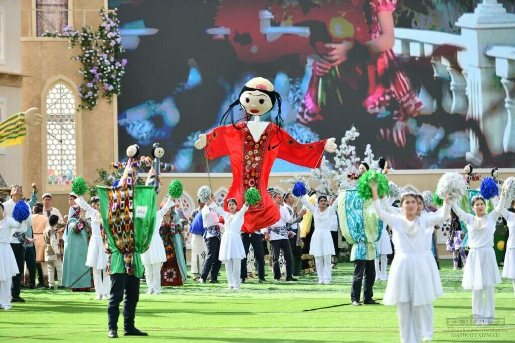 Позиции РУз в рейтинге счастья снижаются третий год подряд