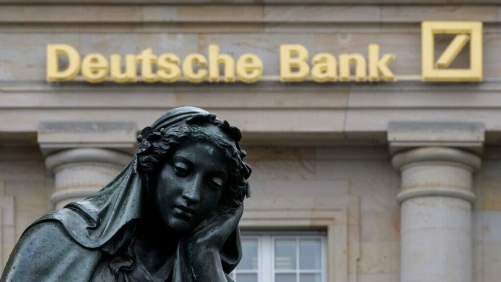 Deutsche Bank aksiyalari narxi uch yil ichida eng past darajaga tushdi