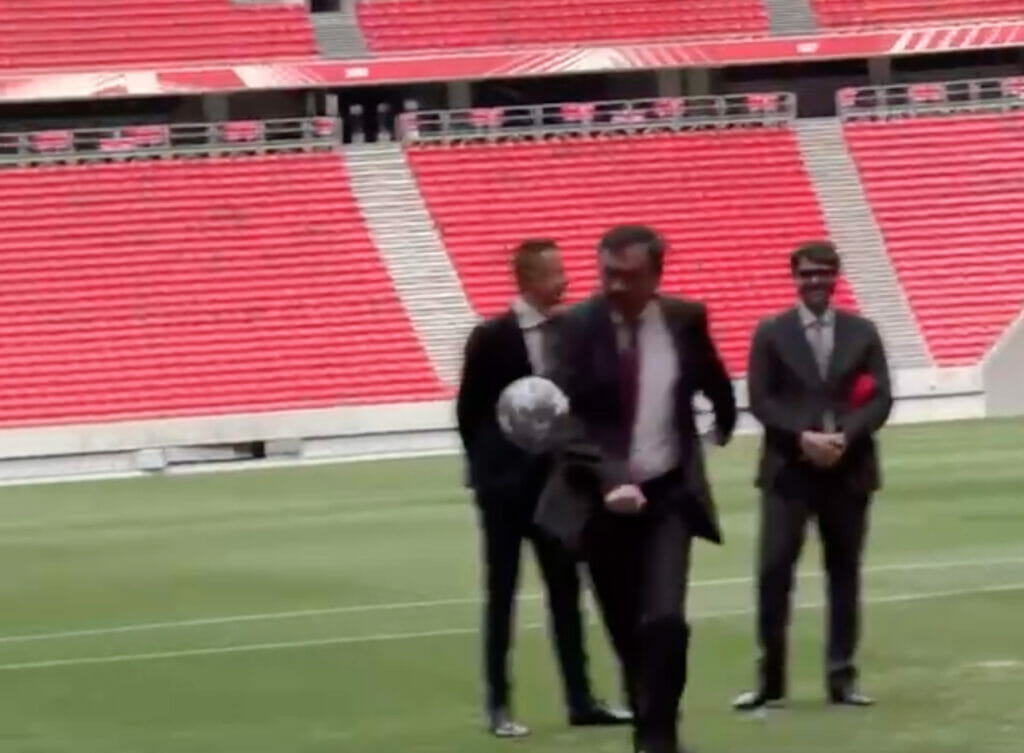 Министры энергетики ОТГ погоняли мяч в Будапеште