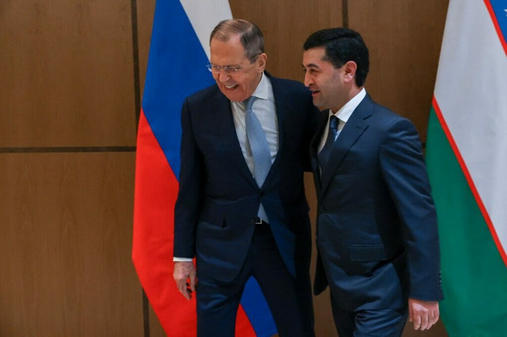 Инвестиции России в Узбекистан достигли $28 млрд