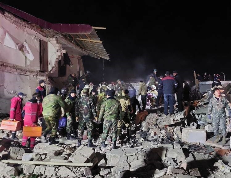 Одиннадцать человек пострадали из-за взрыва газа в Казахстане