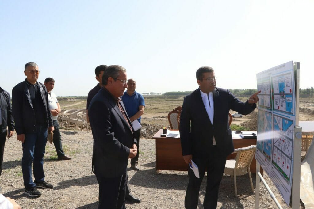 Хоким Андижана появился на рабочем месте