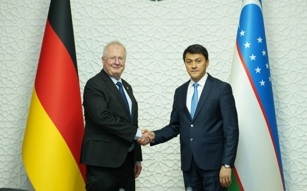 Узбекистан и Германия создали медицинский фонд