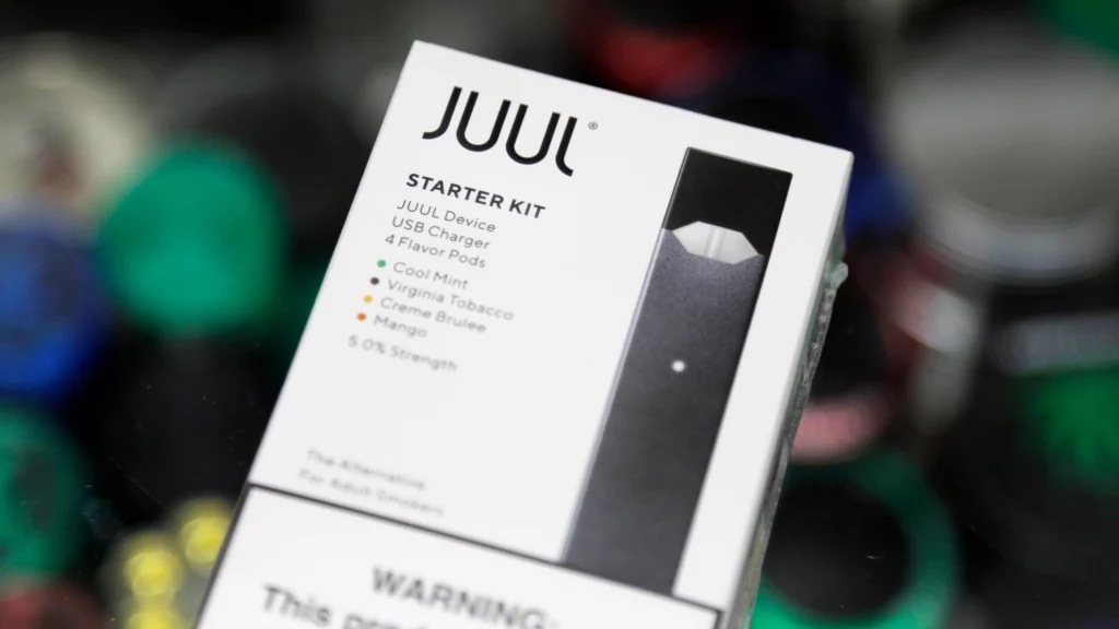 Juul выплатит полмиллиарда долларов из-за продажи электронных сигарет детям