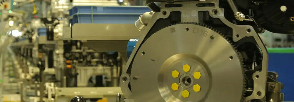 Uzauto Motors Powertrain avtodvigatel zavodi zararga kirdi