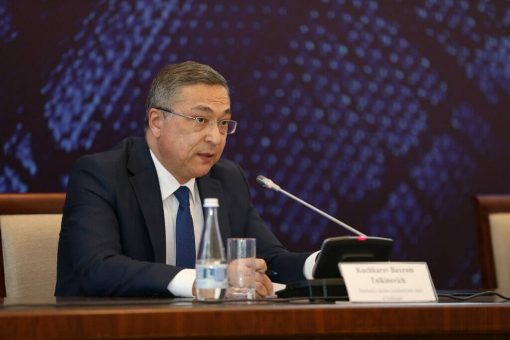 Референдум в Узбекистане признан состоявшимся