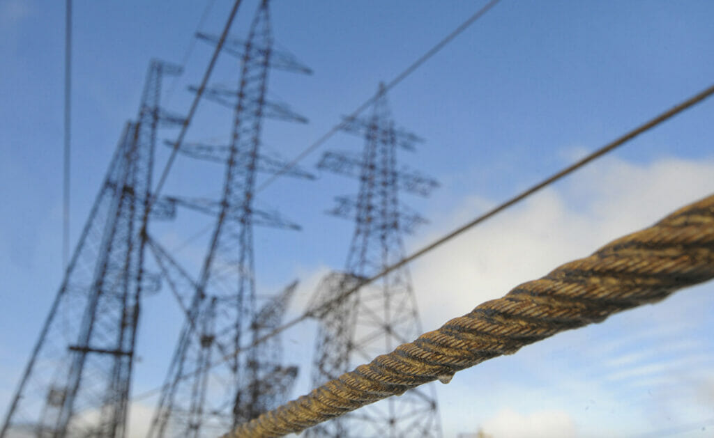 В двух районах Ташкента отключили электричество