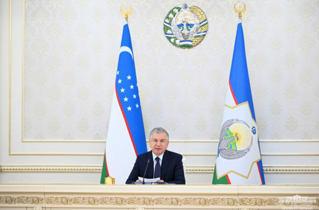 Мирзиёев: Работа с молодежью для нас вопрос жизни и смерти!