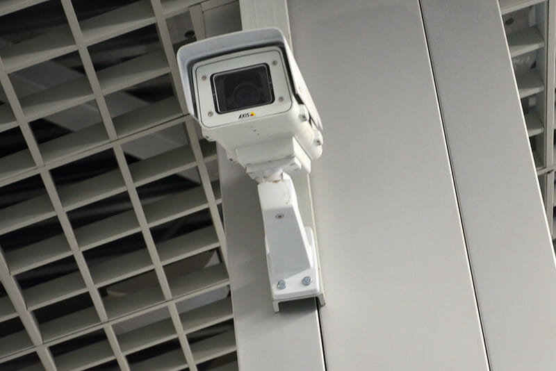 Следившие за студентками сотрудники вуза отделались административкой и штрафами