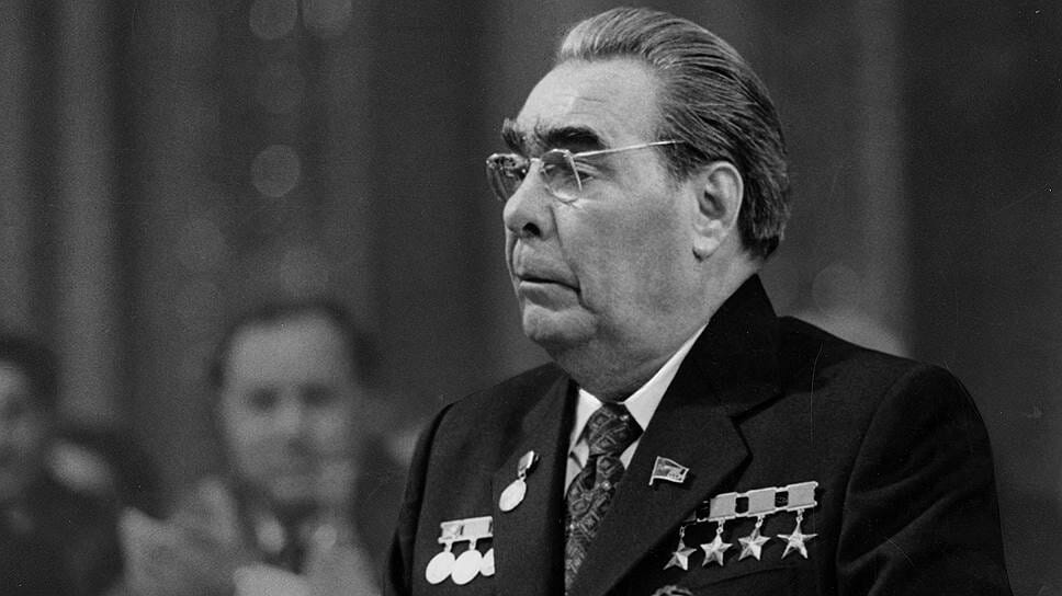 Брежнева лишили звания почетного гражданина Киева