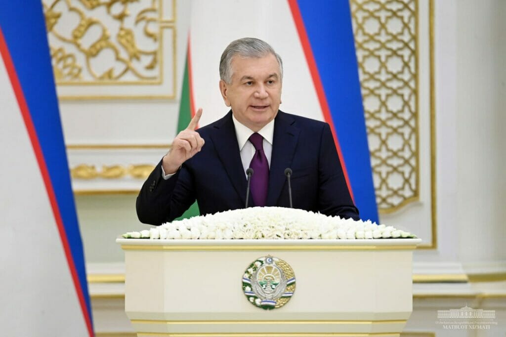 Мирзиёев анонсировал досрочные президентские выборы