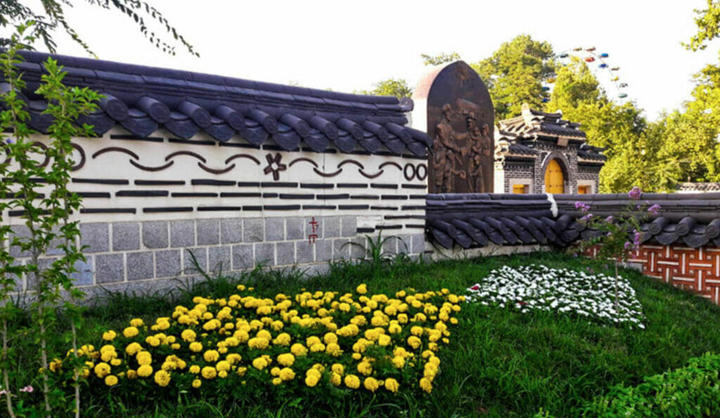 Южная Корея выделит полмиллиона долларов на реконструкцию Сеульского парка