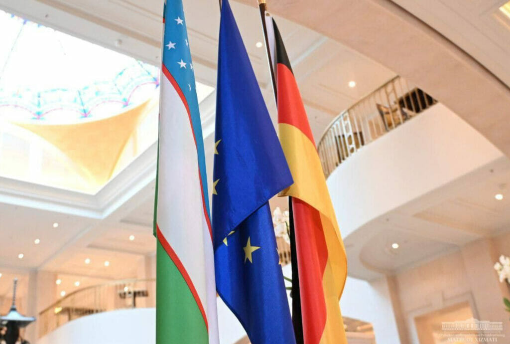 Германия поощрила Узбекистан за конституционную реформу