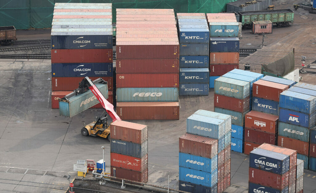 Китай увеличит объем грузовых перевозок по Транскаспийскому маршруту