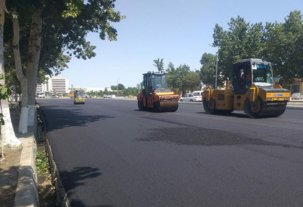В Узбекистане отремонтируют более двух тысяч километров дорог