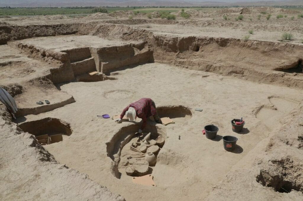 В Сурхандарье нашли древнее захоронение