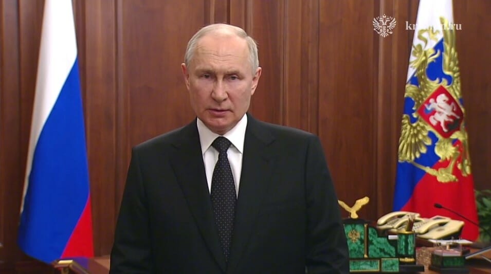 Путин: Тот, кто организовал и готовил военный мятеж, — предали Россию и ответят за это