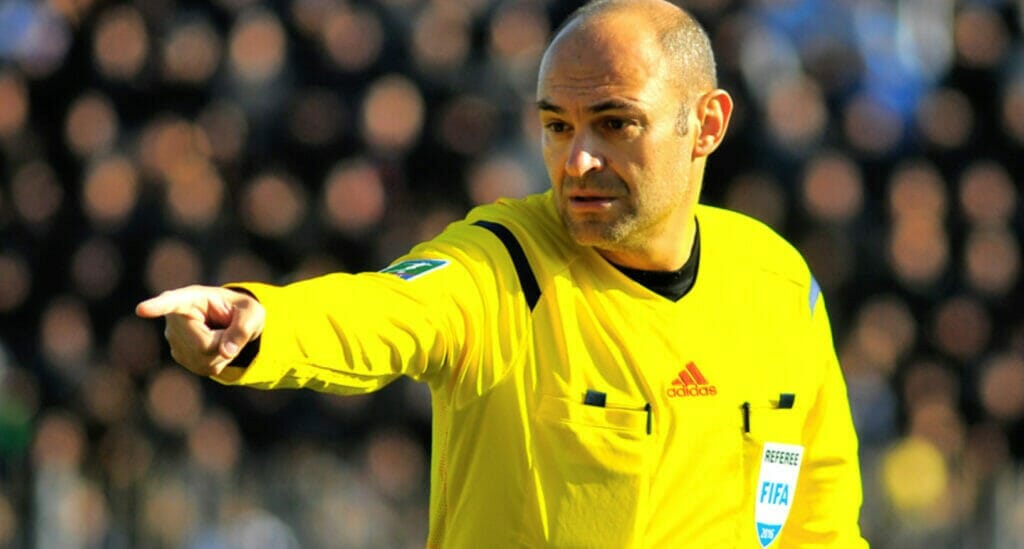 O‘zbekistonlik futbol instruktori tojikistonlik hakamlarni tayyorlaydi