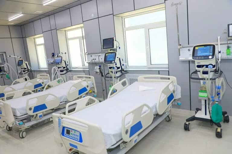 Узбекистан создаст фонд для ремонта школ и больниц