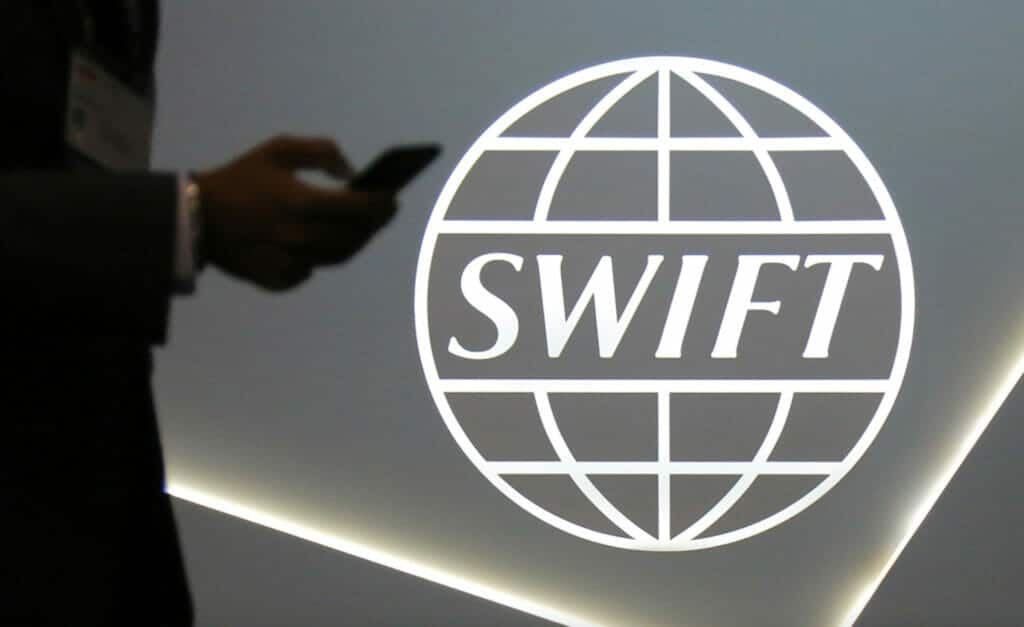 Swift запускает мгновенные платежи в разных валютных зонах