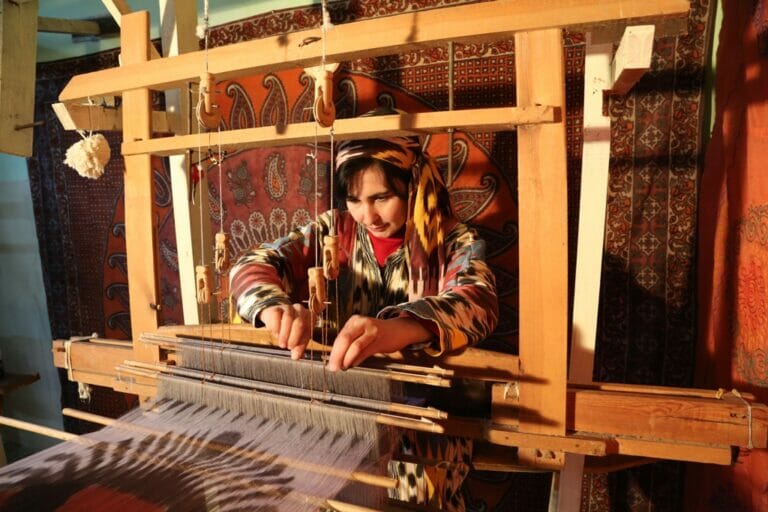 Kasana.uz Platform to Boost Uzbek Women Entrepreneurs