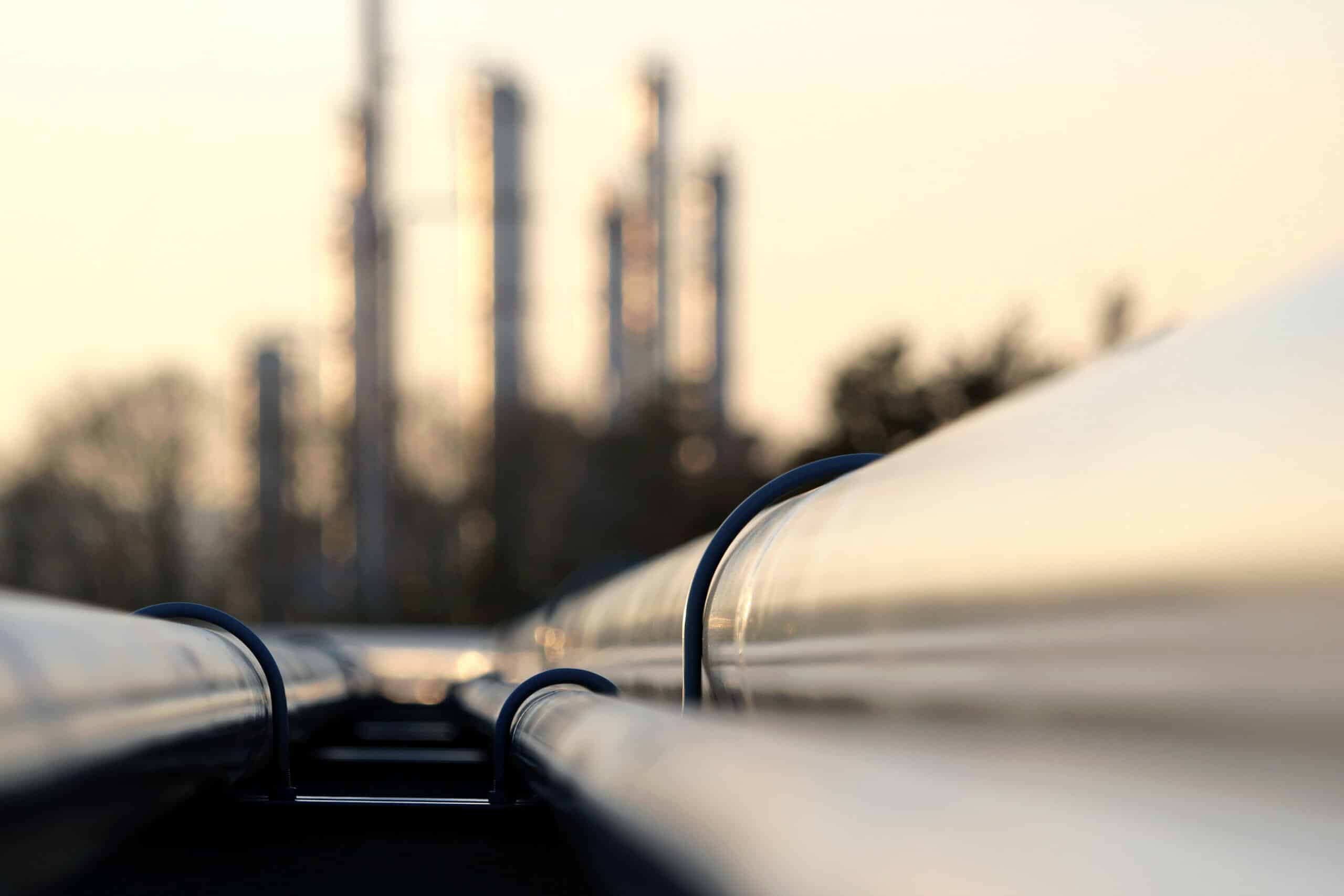 Газопровод и газовый завод