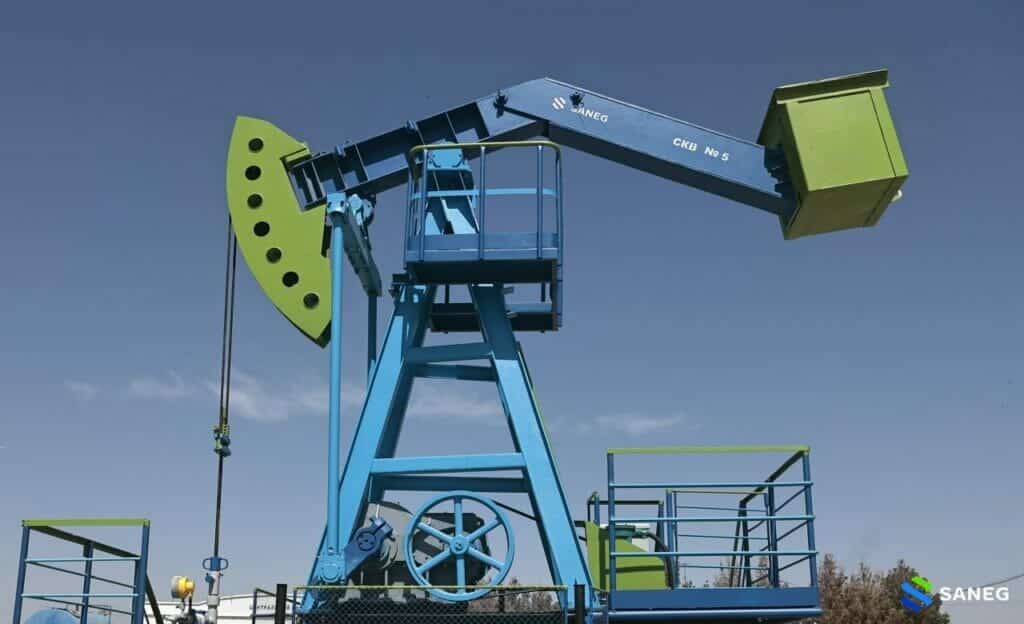 Saneg начнет развивать собственную сеть АЗС